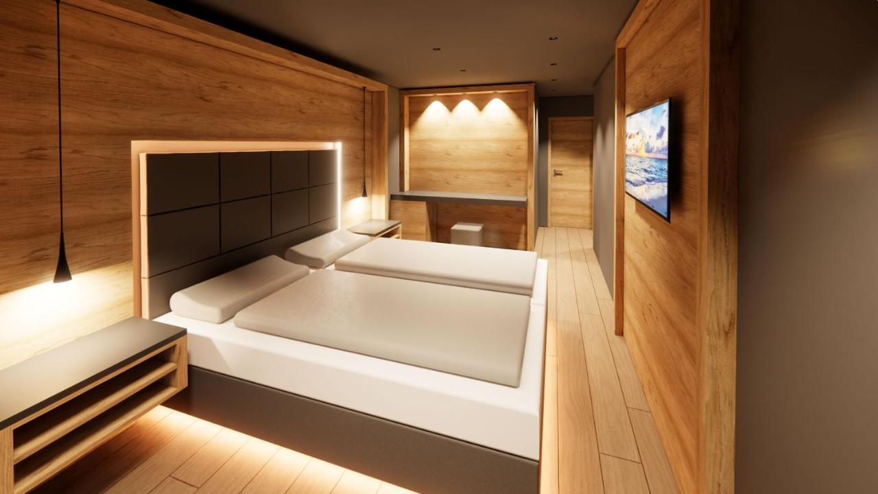 Alpen-Herz Romantik & Spa - Adults Only Ladis Exterior photo