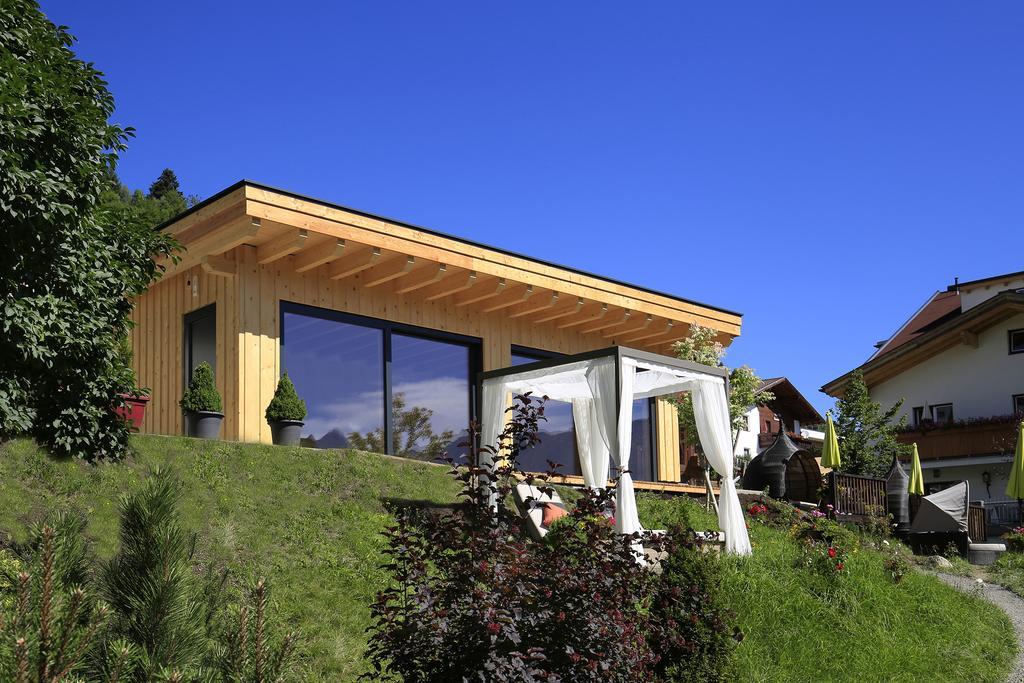 Alpen-Herz Romantik & Spa - Adults Only Ladis Exterior photo
